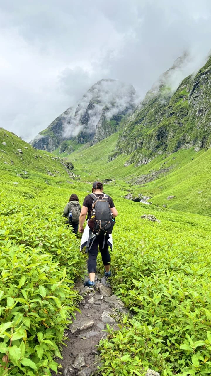 hampta-pass-trek
