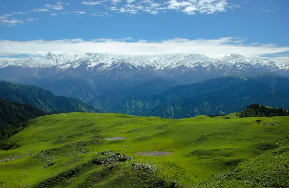 Dayara Bugyal Trek